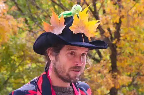 B&eacute;n&eacute;vole d&eacute;guis&eacute;