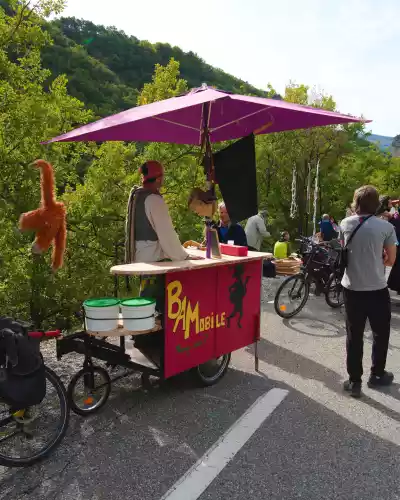 Le Bar mobile immobile