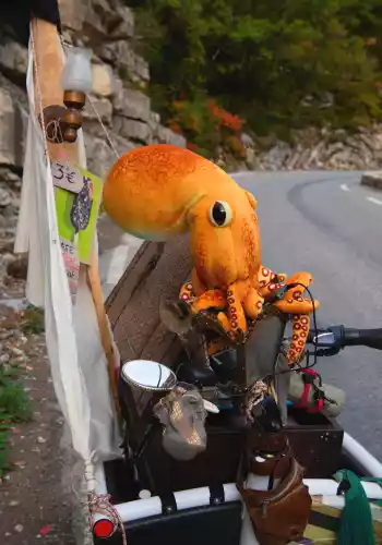 Le v&eacute;lo de Freezette glacier(e) de la M&eacute;ouge